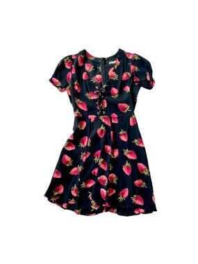 Reformation “Koa” strawberry print short sleeve mini dress size 2P